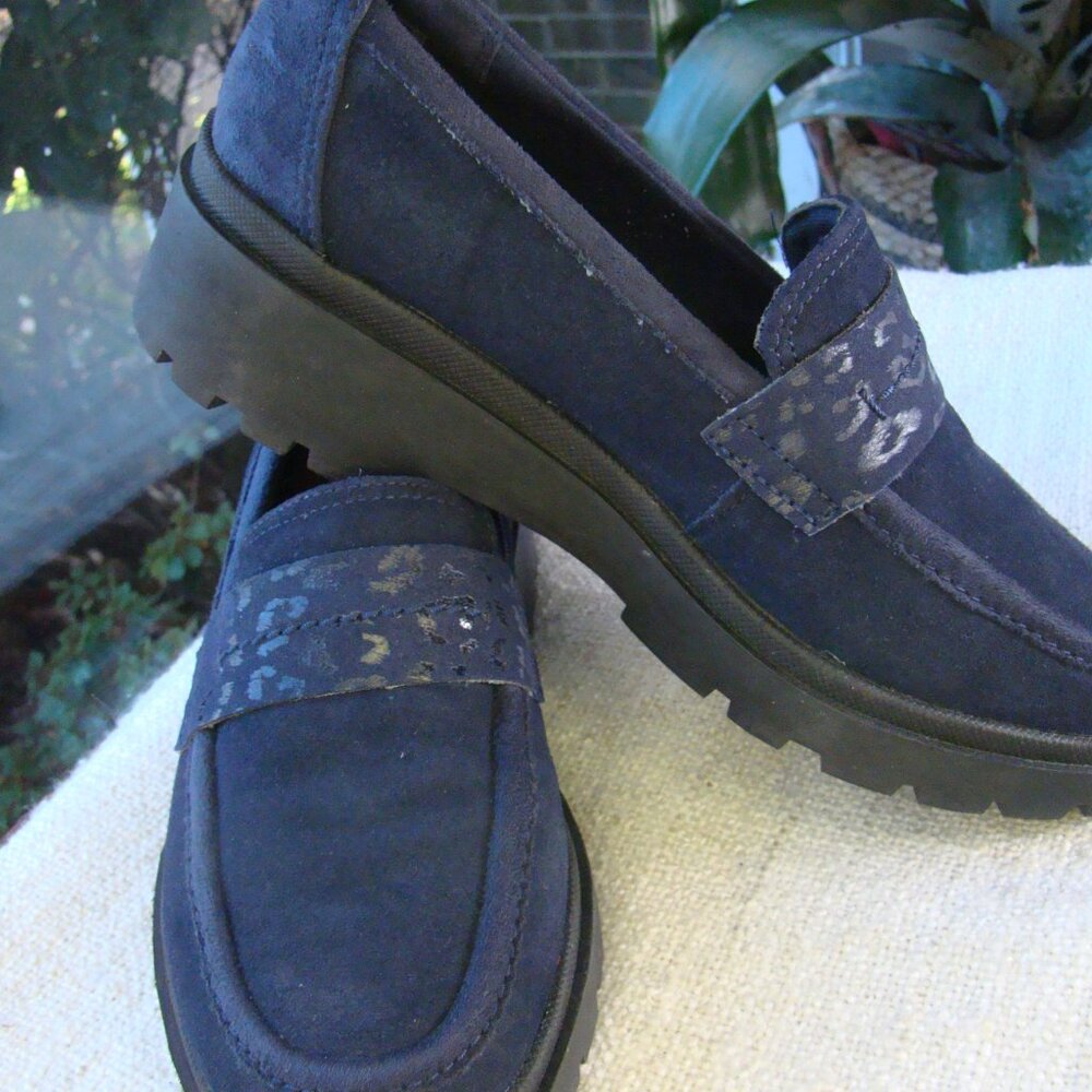 Clarks NEW Calla Ease navy blue genuine suede leather chunky loafers, Sz 6 - Picture 10 of 10